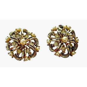 Vintage Earrings Clip on Round Gold Color w/ White Faux Pearl Beads & Crystals